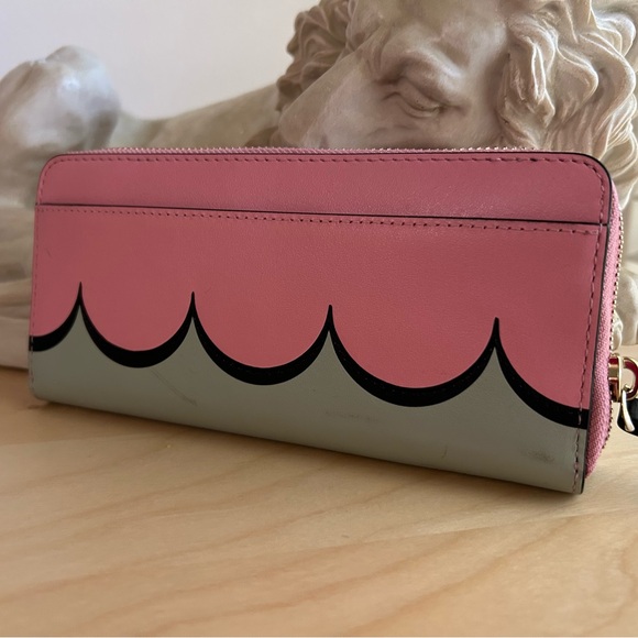 Kate Spade Instarsia Scallop Rococo Pink Wallet - Picture 3 of 11